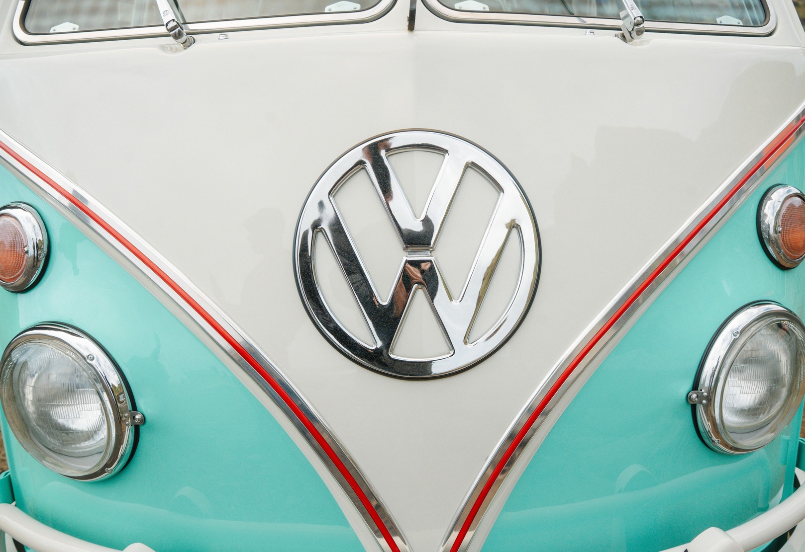 Kombi With Us